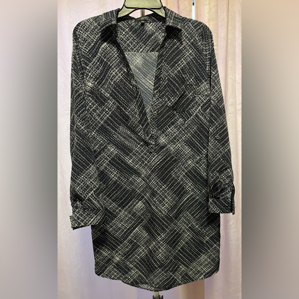 The Limited Black and White Long Sleeve Dress